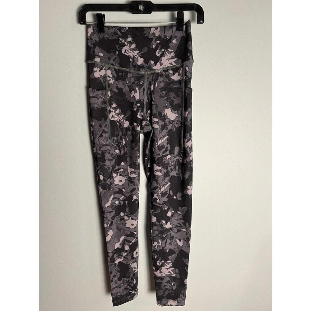 The North Face Leggings Pockets Gray Camouflage Running 7/8 Length Medium NWT